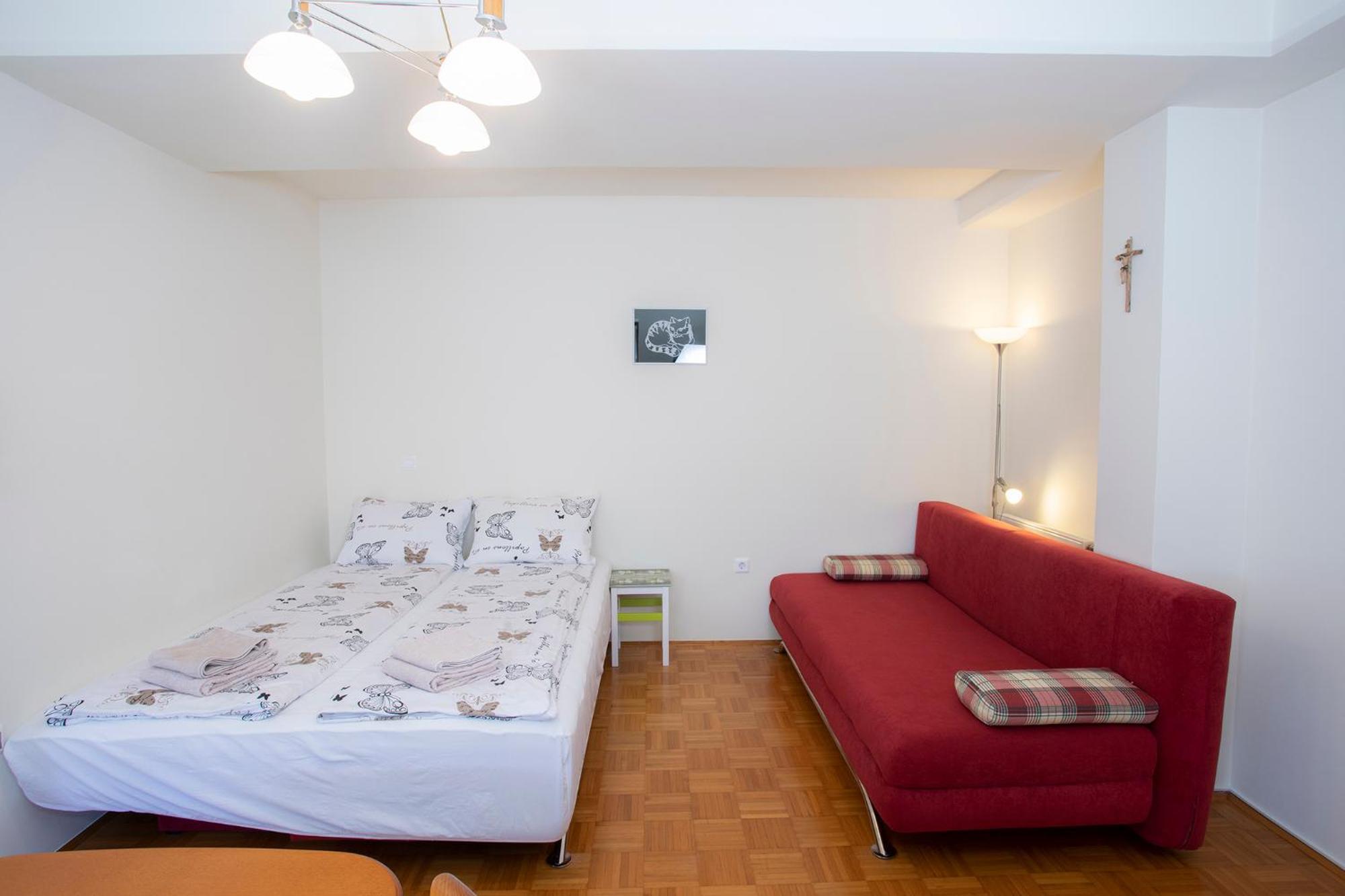 Apartment Tinka كْرانْيِسكا غورا الغرفة الصورة