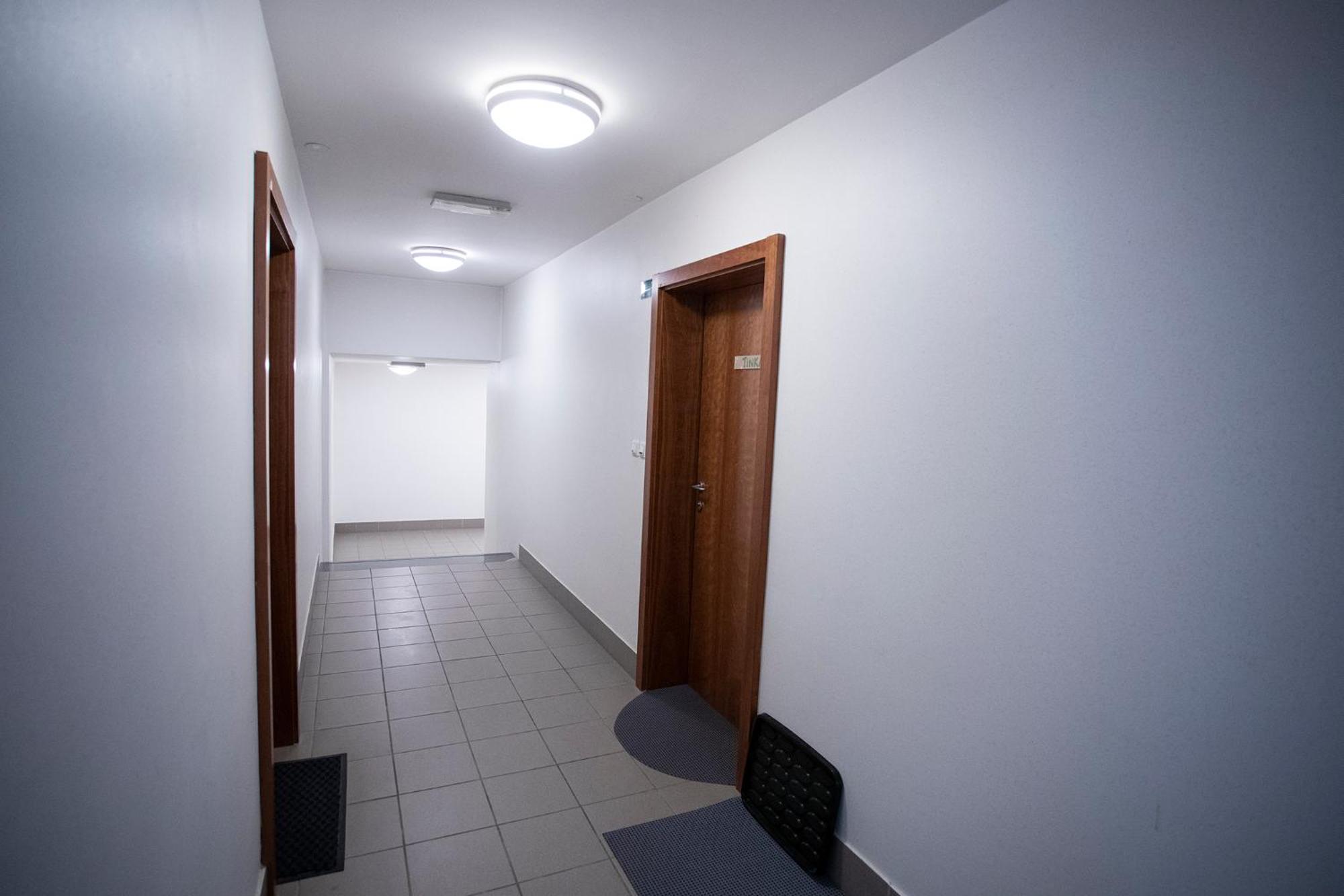 Apartment Tinka كْرانْيِسكا غورا الغرفة الصورة